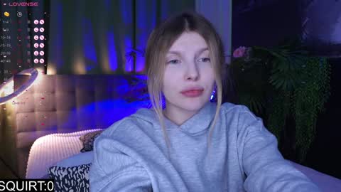 Snapshot of _aleksa chatting on 6, 12, 2024 Alexa online show from 6, 12, 2024