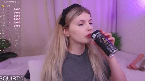 Snapshot of _aleksa chatting on 8, 9, 2025 Alexa online show from 8, 9, 2025