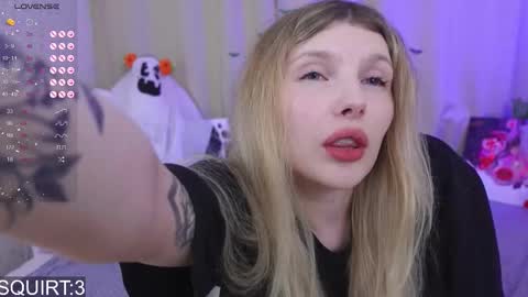 Snapshot of _aleksa chatting on 18, 10, 2025 Alexa online show from 18, 10, 2025