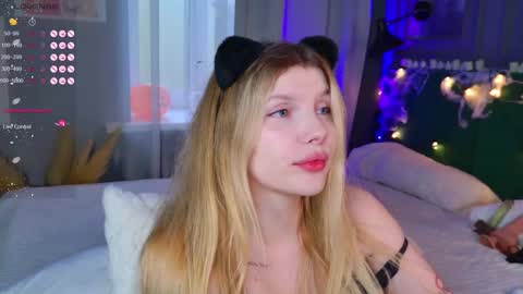 Snapshot of _aleksa chatting on 31, 10, 2025 Alexa online show from 31, 10, 2025