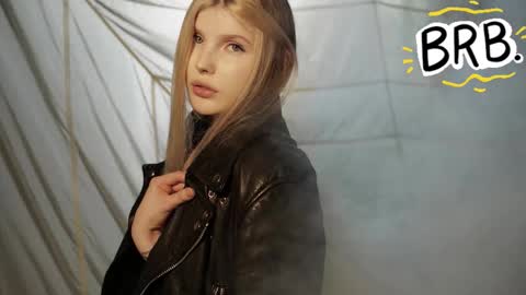 Snapshot of _aleksa chatting on 19, 11, 2025 Alexa online show from 19, 11, 2025