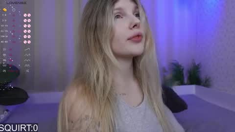 Snapshot of _aleksa chatting on 3, 12, 2025 Alexa online show from 3, 12, 2025