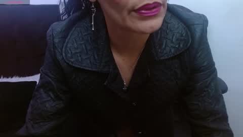 Snapshot of _alexandrajones chatting on 27, 10, 2025 Alexandra online show from 27, 10, 2025