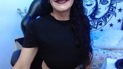 Snapshot of _alexandrajones chatting on 16, 12, 2025 Alexandra online show from 16, 12, 2025