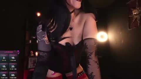 Snapshot of _alice_d chatting on 30, 6, 2026 Miss Alice My internet sucks these days see you soon online show from 30, 6, 2026
