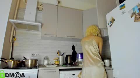 Snapshot of _alice_kitty chatting on 17, 12, 2024 Gaylord online show from 17, 12, 2024