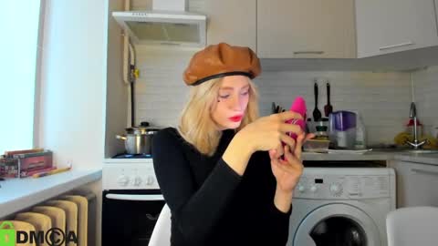 Snapshot of _alice_kitty chatting on 28, 12, 2024 Gaylord online show from 28, 12, 2024