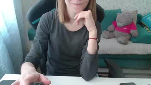 Snapshot of _alicecullen_ chatting on 21, 3, 2026 AliceCullen online show from 21, 3, 2026