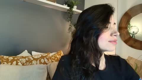  Alice  online show from 13, 2, 2025