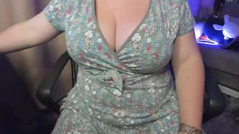 Snapshot of _alyssia_ chatting on 17, 5, 2026 lisa online show from 17, 5, 2026