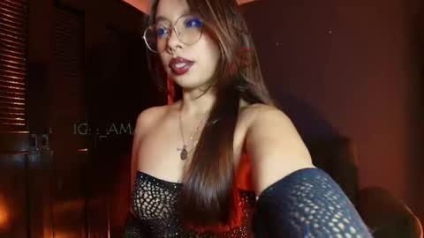 Snapshot of _amarella_ chatting on 27, 4, 2026 Ana online show from 27, 4, 2026