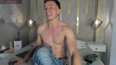 Andrew online show from 9, 12, 2024