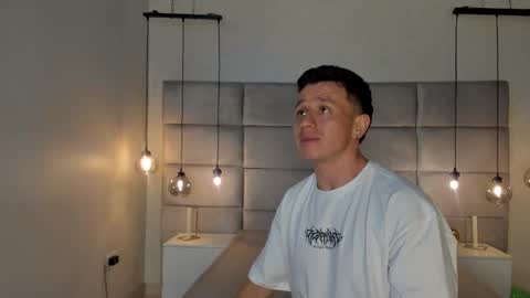 Andrew online show from 25, 12, 2024