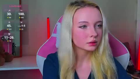 Snapshot of _angeldust_1 chatting on 15, 6, 2026 Emily online show from 15, 6, 2026