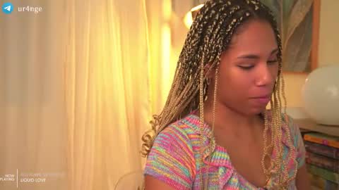 Snapshot of _angeleyes chatting on 8, 11, 2025 Angie - online show from 8, 11, 2025