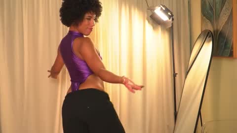 Angie -  online show from 8, 3, 2026