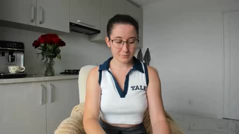 Anna online show from 4, 10, 2025