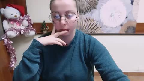 Snapshot of _annabelle_lee chatting on 17, 12, 2024 Anna online show from 17, 12, 2024