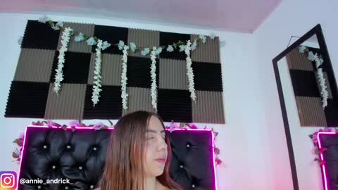 Annie Andrick online show from 3, 5, 2026