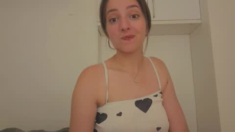 Snapshot of _annieone chatting on 25, 9, 2025 Anna online show from 25, 9, 2025