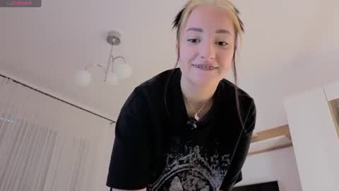 Snapshot of _annieone chatting on 18, 7, 2026 Anna online show from 18, 7, 2026