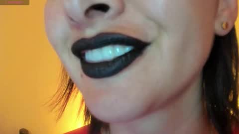 Snapshot of _antomouth_paradise chatting on 18, 11, 2025 antonia online show from 18, 11, 2025