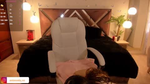 Snapshot of _antonnela_ chatting on 13, 9, 2025 antonnela online show from 13, 9, 2025