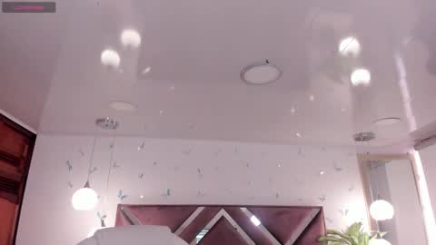 Snapshot of _antonnela_ chatting on 25, 11, 2025 antonnela online show from 25, 11, 2025