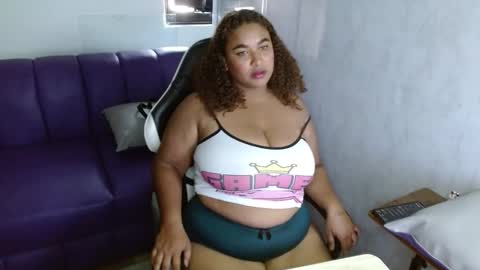 Snapshot of _arianna_18 chatting on 28, 10, 2025 arianna online show from 28, 10, 2025