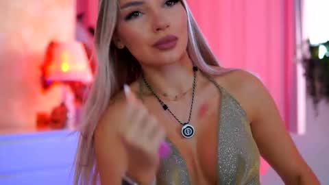 Snapshot of _arielle chatting on 3, 11, 2025 Arielle online show from 3, 11, 2025