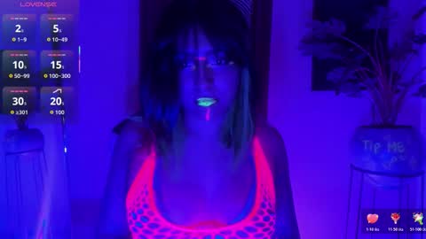   online show from 26, 11, 2025