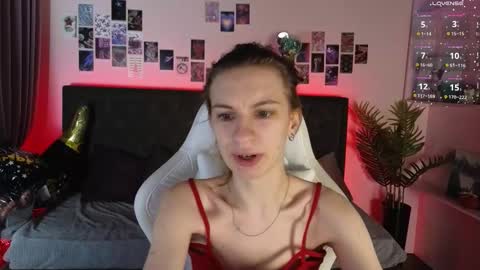 _ash_leyy_ online show from 14, 1, 2026