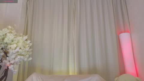 Snapshot of _b00bss_ chatting on 13, 9, 2025 Jess online show from 13, 9, 2025