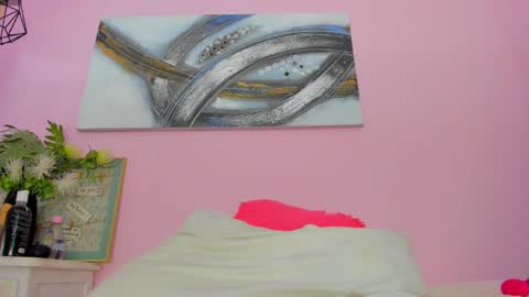 Becky online show from 4, 3, 2025