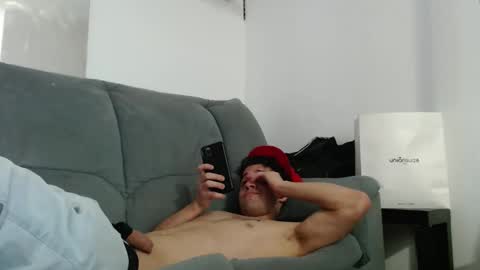 Snapshot of _bigcocktwink22cm chatting on 25, 9, 2025 _bigcocktwink22cm online show from 25, 9, 2025