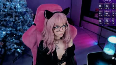 Snapshot of _black_fox__ chatting on 15, 12, 2024 Olivia Subscribe to my Fansly -   online show from 15, 12, 2024
