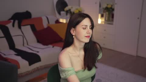 Snapshot of _blackbee_ chatting on 28, 1, 2025 Lili online show from 28, 1, 2025