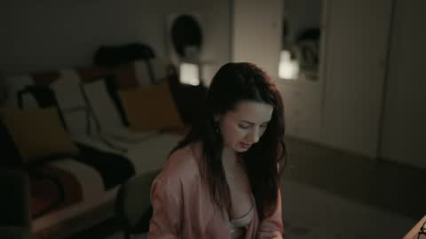 Snapshot of _blackbee_ chatting on 10, 9, 2025 Lili online show from 10, 9, 2025