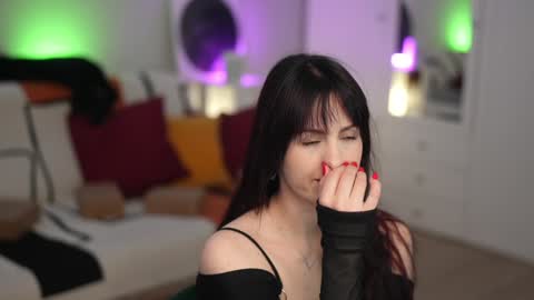 Snapshot of _blackbee_ chatting on 11, 10, 2025 Lili online show from 11, 10, 2025