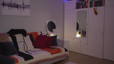 Lili online show from 17, 2, 2026