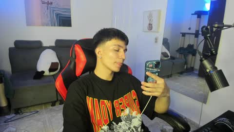 B L A K E online show from 9, 1, 2025