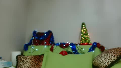 KHALEESI online show from 2, 1, 2025