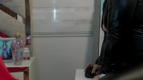 Snapshot of _brendamichel_ chatting on 6, 2, 2025 Brenda online show from 6, 2, 2025