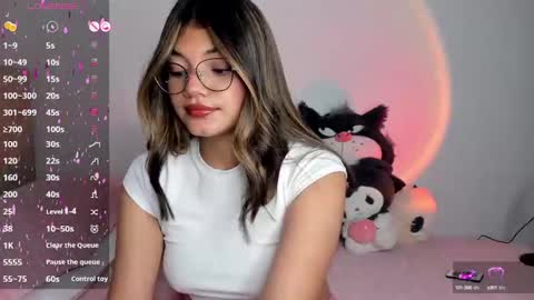 Snapshot of _camilaaa__ chatting on 9, 2, 2025 online show from 9, 2, 2025