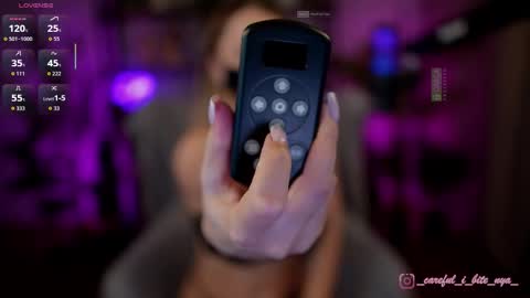 Snapshot of _careful_i_bite_nya_ chatting on 5, 12, 2025 Alisa online show from 5, 12, 2025