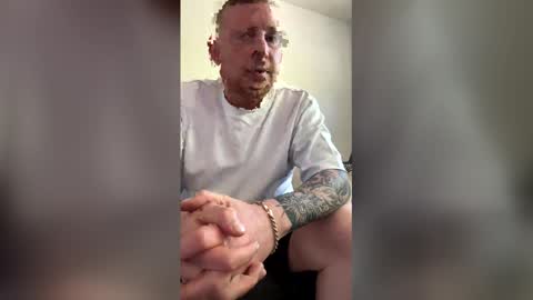 Carlos online show from 26, 4, 2026