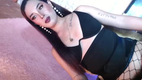 Snapshot of _caroline69 chatting on 11, 1, 2025 Caroline online show from 11, 1, 2025