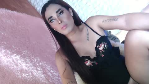 Snapshot of _caroline69 chatting on 25, 1, 2025 Caroline online show from 25, 1, 2025