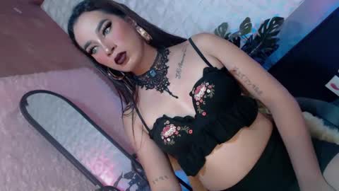 Snapshot of _caroline69 chatting on 12, 2, 2025 Caroline online show from 12, 2, 2025