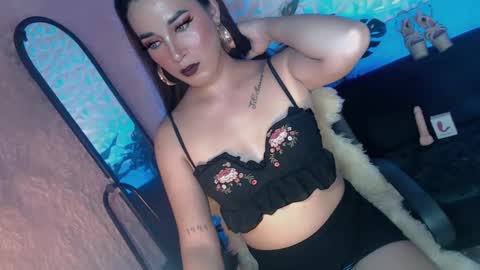 Snapshot of _caroline69 chatting on 14, 2, 2025 Caroline online show from 14, 2, 2025